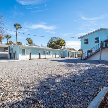 Salt Air Inn & Suites Atlantic Beach Exterior photo